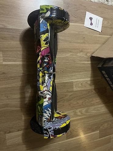 3 tekerli scooter: Rəngarəng qrafiti dizaynlı hoverboard (giroskuter) - Təkər ölçüsü — 5