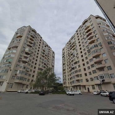 9 ci mikrorayon satilan evler: 4 otaqlı, Yeni tikili, m. Neftçilər, 160 kv. m — 23