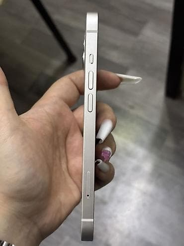 iphone dubay 13: IPhone 13, Ağ — 3