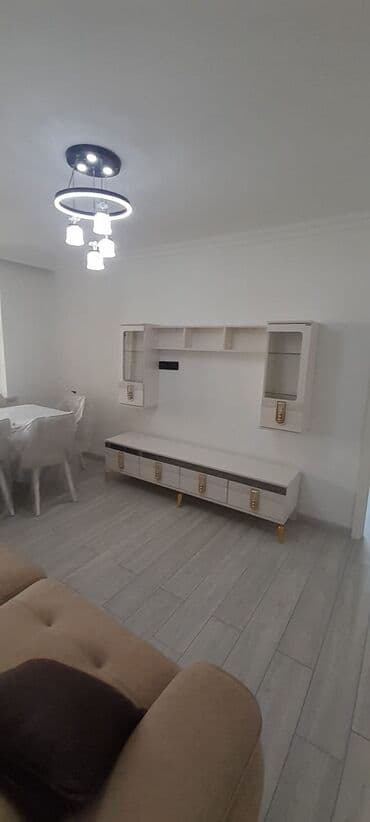 срочно продам квартиру в баку: Bakı, 8-ci kilometr, 2 otaqlı, Köhnə tikili, m. Qara Qarayev, 42 kv. m — 7