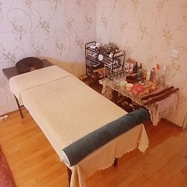 Xani̇m ve bey masaji̇st - tam bədən relaks m boyun və çiyin