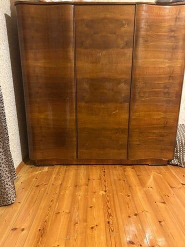 Daewoo: Распашной, 3 двери Прямой шкаф, Гардеробный шкаф — 1