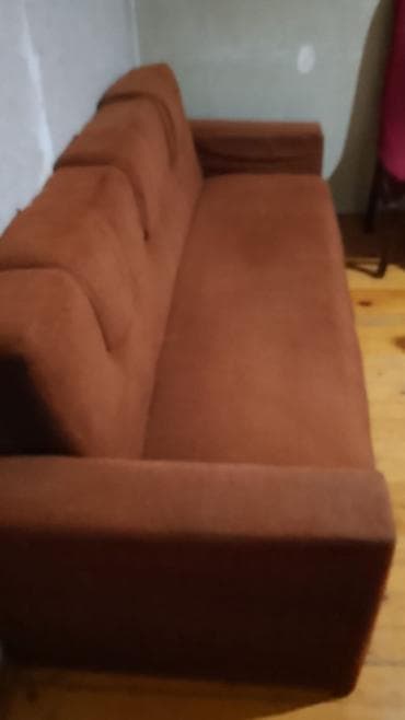 divan restoran: Məhsul: Divan - Rəng: Tünd tərkibli qəhvəyi/terrakota ton - Material — 1