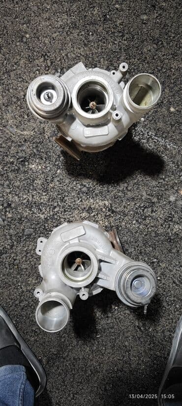 BMW M5. turbosu Yaxşı vəziyyətdədir 2012-2015 gedir