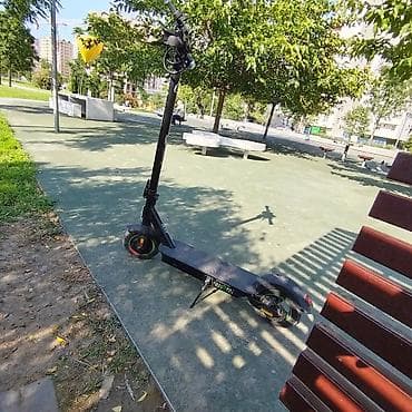 İşlənmiş Elektrik samokat 10", 351 - 500 Vt, 16 - 25 km/s — 1