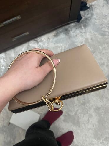 faizle pul verilir: Yeni. 
20azn — 3