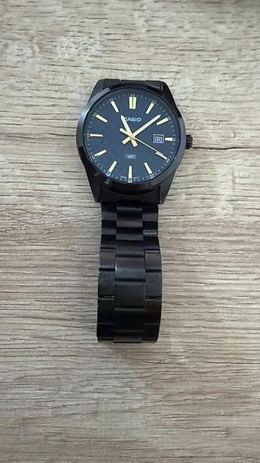 casio qol saatı: Casio qol saatı – klassik analoq dizayn - Korpus və qolbaq: qara — 1