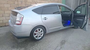 daf satisi bakida: Toyota Prius: 1.5 l | 2008 il Hetçbek — 4