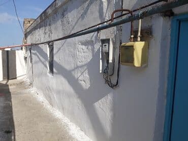 6 ci mikrorayon satilan heyet evleri: 2 otaqlı, 50 kv. m, Kredit yoxdur, Təmirsiz — 7