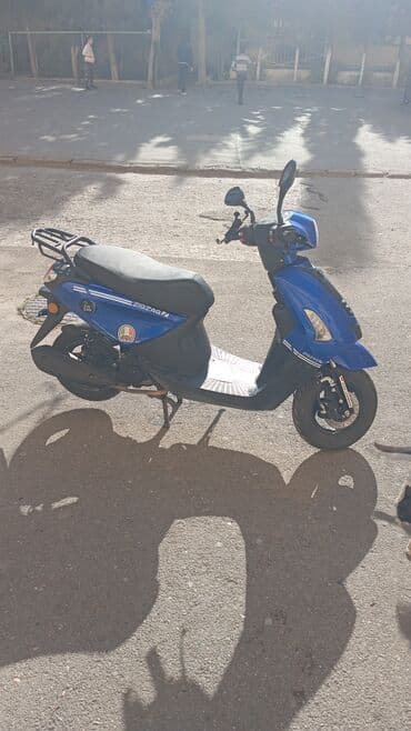 moped temiri: Moped/scooter – ZIGZAG, mavi rəng. Xüsusiyyətlər: - Şəhər içi rahat — 3