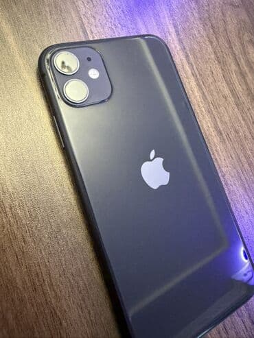 Qaşıqlar: IPhone 11, Qara, Face ID — 1
