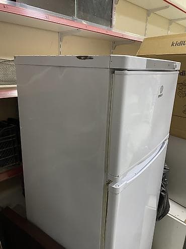 iptv satis: 2 qapılı Indesit Soyuducu Satılır, rəng - Ağ — 4