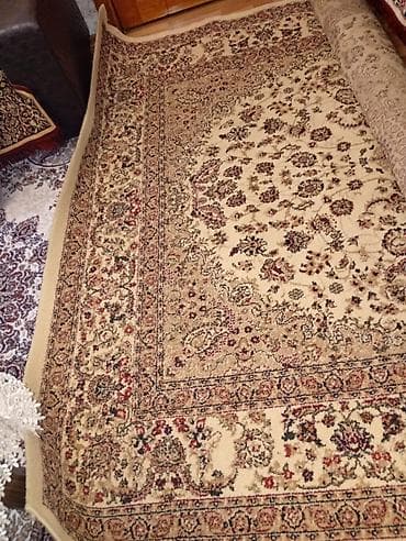 Asia: 4/2.5e xalça satılır əla vəziyyətdə — 4