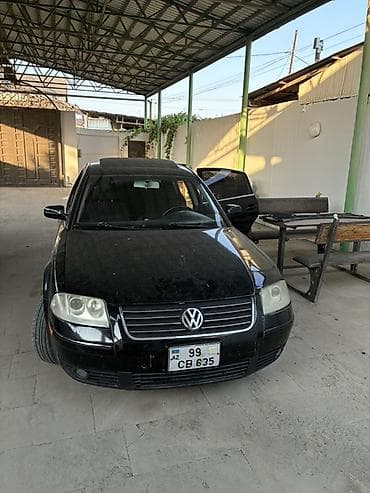 1 64: Volkswagen Passat: 1.8 l | Sedan — 1