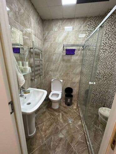 inşaatçılar kirayə: İnşaatçilar metrosuna 7,8 dq-lik məsafədə, her bir şəraiti olan menzil — 8