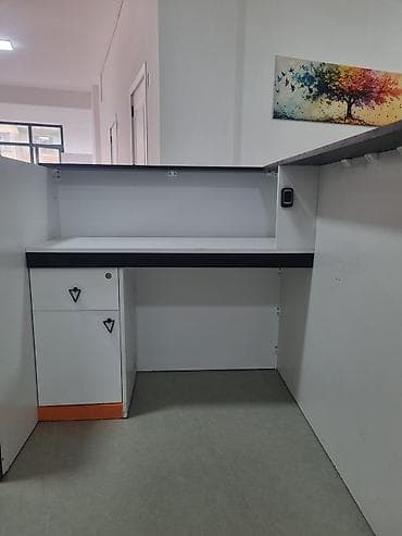 stolustu saatlar: Resepsiyon masası (qeydiyyat masası)(işlənmiş) - Dizayn: Üst hissə — 3