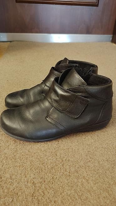 lova batinka: Qara dəri qadın botu - Model: aşağı boğazlı, gündəlik komfort bot - — 2