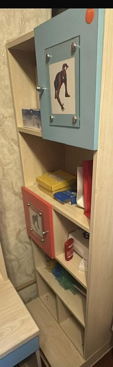 defter: PULSUZDUR Uşaq/yeniyetmə otağı üçün mebel dəsti Dəst tərkibi: - Yazı — 3