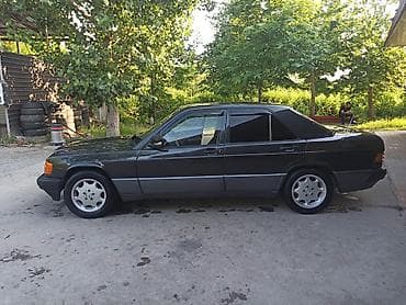 mersedes g 63: Mercedes-Benz 190 (W201): 2 l | 1991 il Sedan — 5
