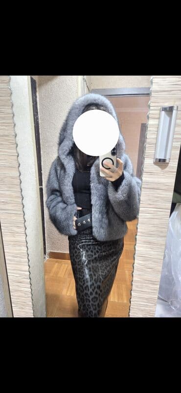 женские шубы из козлика: Cemi 2 defe geyinilib 2 gundur alinib. hediyye idi. 50 manata satiram — 1