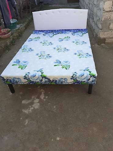 Çarpayı taza möhkam taxtadan yığılır başlığı koja üstü maçalka