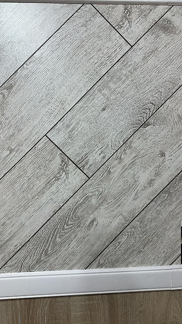 obshivka taxta: Məhsul: Taxta naxışlı laminat döşəmə panelləri Təsvir: - Təbii ağac — 7