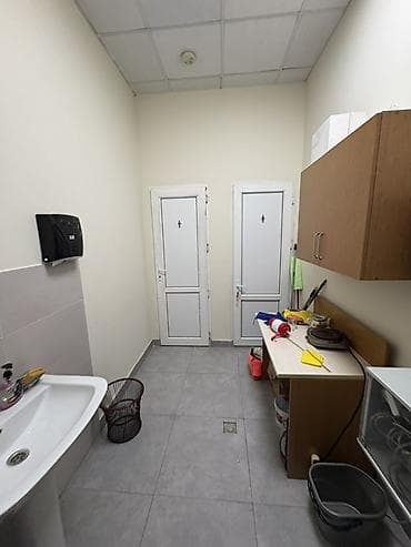 elmlerde obyekt satilir: Badamdar qəsəbəsində Obyekt satılır. 182 kv.m Çıxarışı var. Yeni — 4