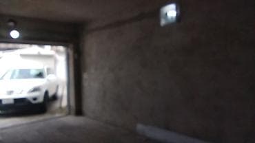 Mənzillər: Qaraj/Anbar sahəsi - Tək maşınlıq qapalı qaraj, metal jalüzlü — 2