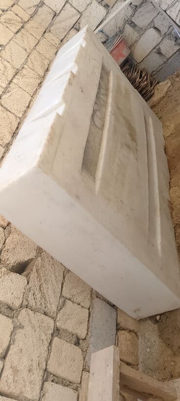 Декор и интерьер: Бак, Пластик, 1000 л. л, Самовывоз — 1