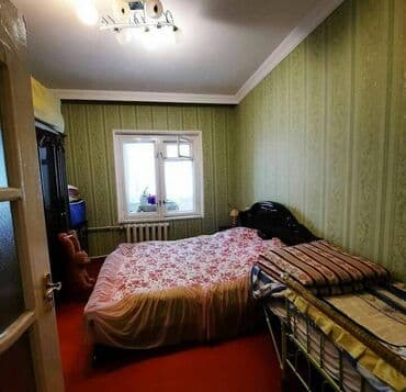 günəşli ev: Suraxanı rayonu yeni Günəşli qəsəbəsində (Massiv AB massivində),köhnə — 2