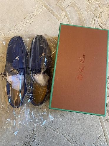 Loro Piana model ayaqqabısı satılır. Təzədir. Çox əla ayaqqabıdır. A — 8