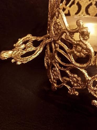 konfet qabı: Qızılı rəngdə dekorativ metal kasalı qab latun tökmə - Material — 5