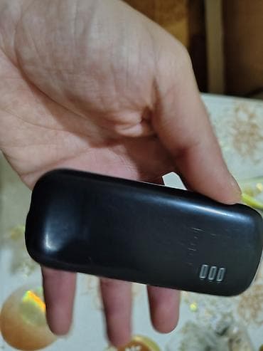 data modem sim card: - Model: Realfone 6303 (qutusu ilə) - Şəbəkə: Dual SIM - Ekran: rəngli — 3