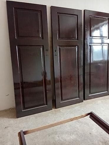 Əl işi taxta qapılar. Ümumi 5 qapı var(çərçivəli). Hamısı 100% əl işi lalafo.az -da Əl işi taxta qapılar. Ümumi 5 qapı var(çərçivəli). Hamısı 100% əl işi