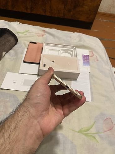 Компьютеры, ноутбуки и планшеты: IPhone 8 Plus, 64 ГБ, Золотой, С документами — 7