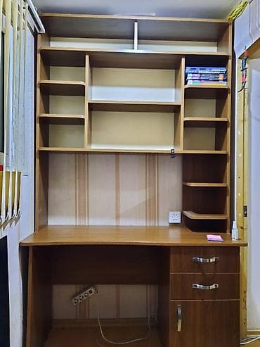 Kompüter masası, İşlənmiş