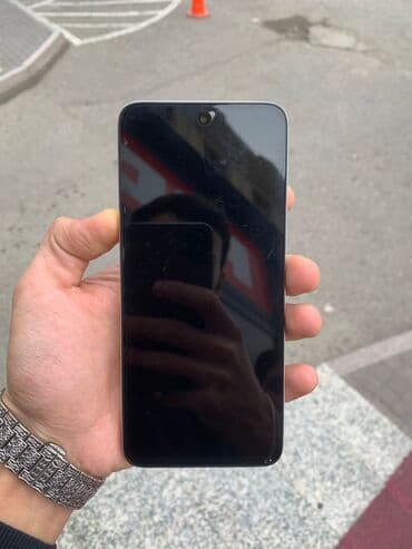 rog phone qiymeti: Məhsul: Smartfon Xüsusiyyətlər və detallar: - Korpus: düz kənarlı — 6