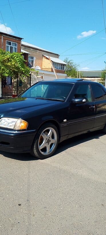 işlənmiş təkər satışı: Mercedes-Benz C 180: 1.8 l | 1994 il Sedan — 1