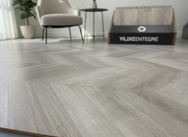 laminat 2020: Yıldız Entegre laminat döşəmə paneli - Dizayn: açıq boz-bej tonlarda — 1