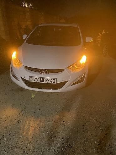 teker 2107: Hyundai Avante: 1.6 l | 2013 il Sedan — 2