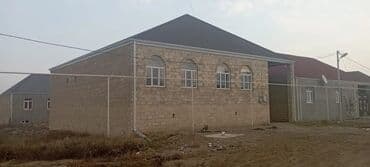 2 mərtəbə: Ev 4 sot torpaqda yerləşir. 3 otaq, 1 qonaq otağı, mətbəx və sanitar — 1