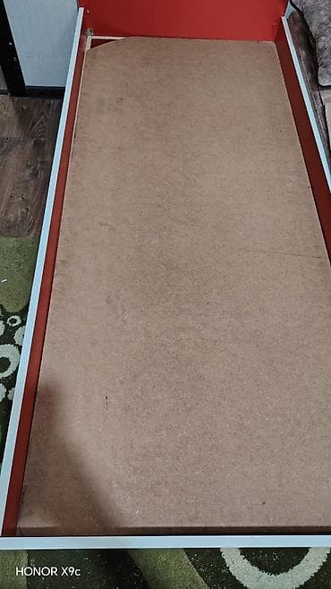 usag krafati: Oğlan və qız üçün, Çarpayı, Bazasız, Matras ilə, Siyirməsiz — 4