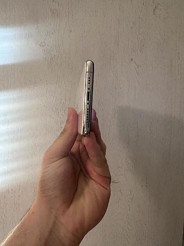 ayfonlar ucuz: IPhone Xs, 256 GB, Ağ — 10