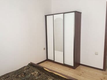 Günlük kirayə evlər: 240 kv. m, 5 otaqlı, Kombi, Qaz, İşıq — 4