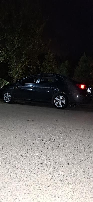 mercedes satisi: Hyundai Elantra, qara rəng, sedan gövdə. Texniki xüsusiyyətlər: - — 7