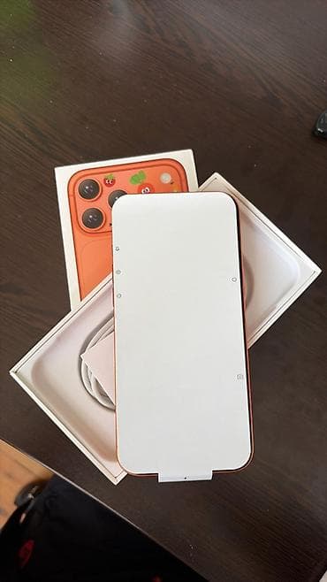 ipad 9 cu nesil: MacPad Air 17 Pro Max – narıncı rəngdə smartfon Xüsusiyyətlər: - — 3