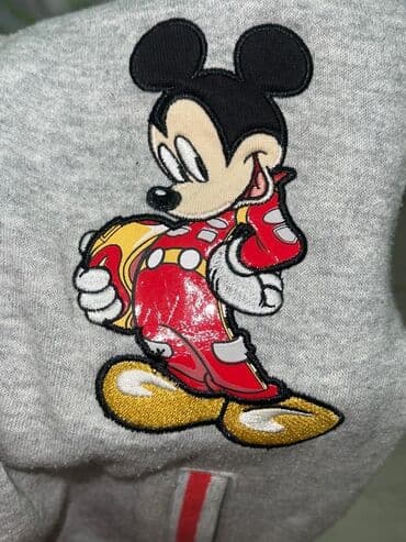 İnformatika: Disney firmasidir.Cox baha alinib.2-3 yawa kimi gedir — 3