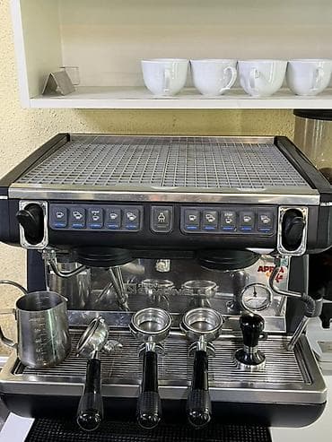 Оборудование для мойки: Nuova Simonelli Appia Life 2 qollu professional espresso aparat - — 5