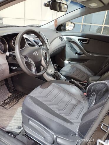 kia forte 2017: Hyundai Elantra: 1.8 l | 2015 il Sedan — 13