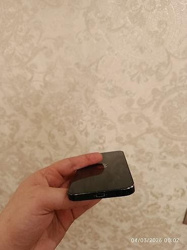 telefon case: IPhone 13, Qara, Face ID — 3